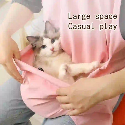 Pink pet grooming apron with large space for casual play, ideal for cats and small pets, made of lightweight material