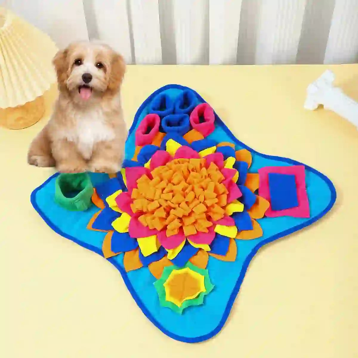 Interactive Foraging Puzzle Feeder for Pets