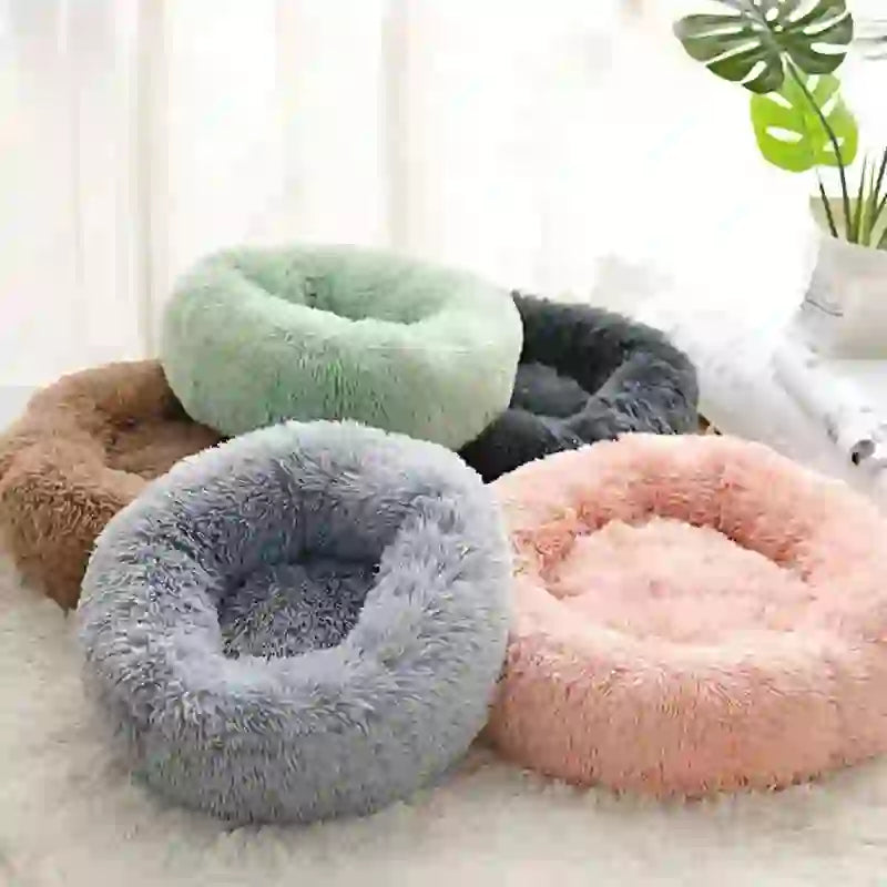 Cozy Striped Plush Round Bed for Dogs & Cats